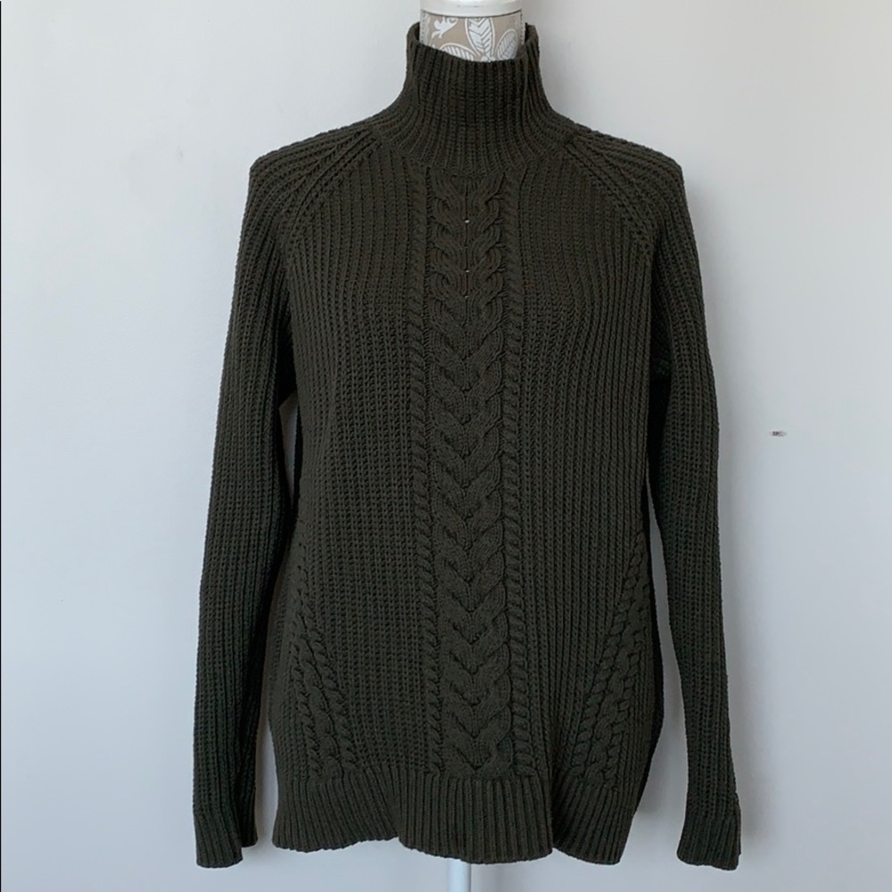 Lululemon Women’s Cotton blend Long Sleeve Turtleneck Sweater